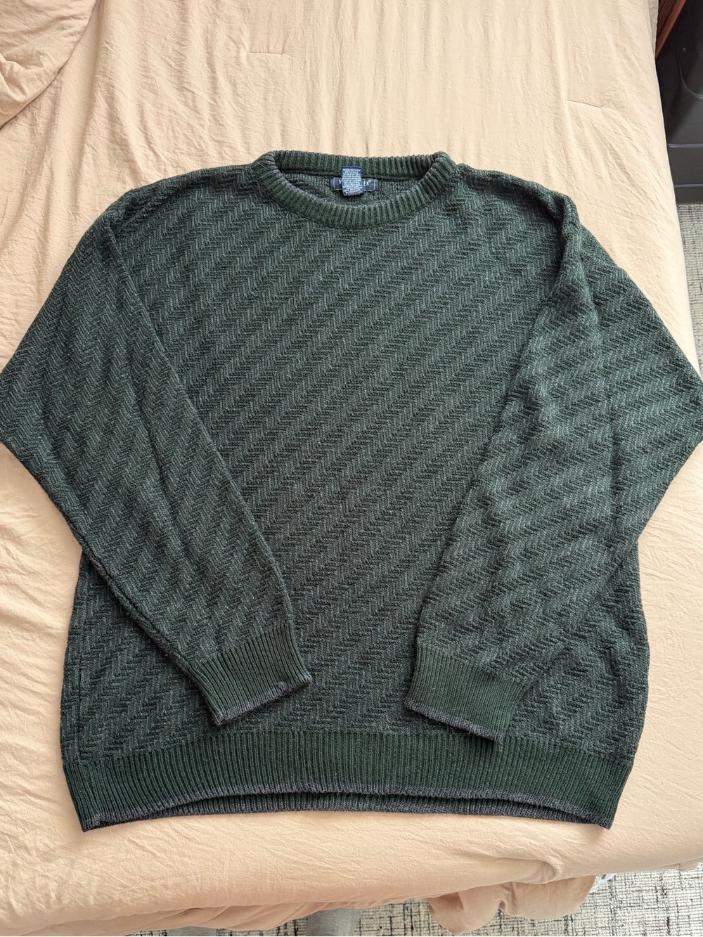 Van Heusen Men's Dark Green Textured Crewneck Sweater